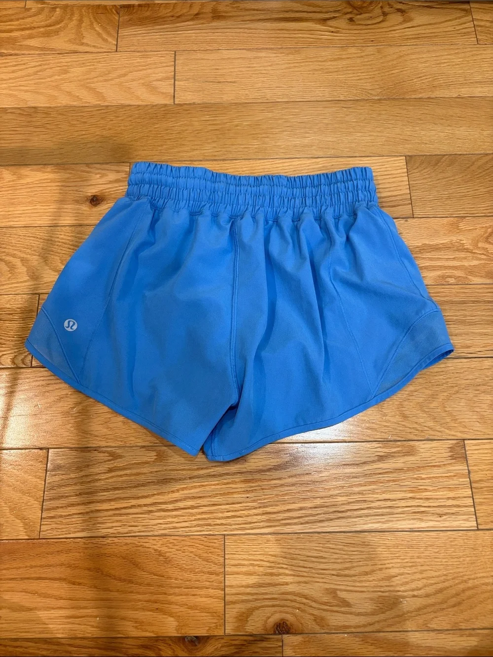 lululemon Electric Blue high rise hotty hots 2.5in size 2